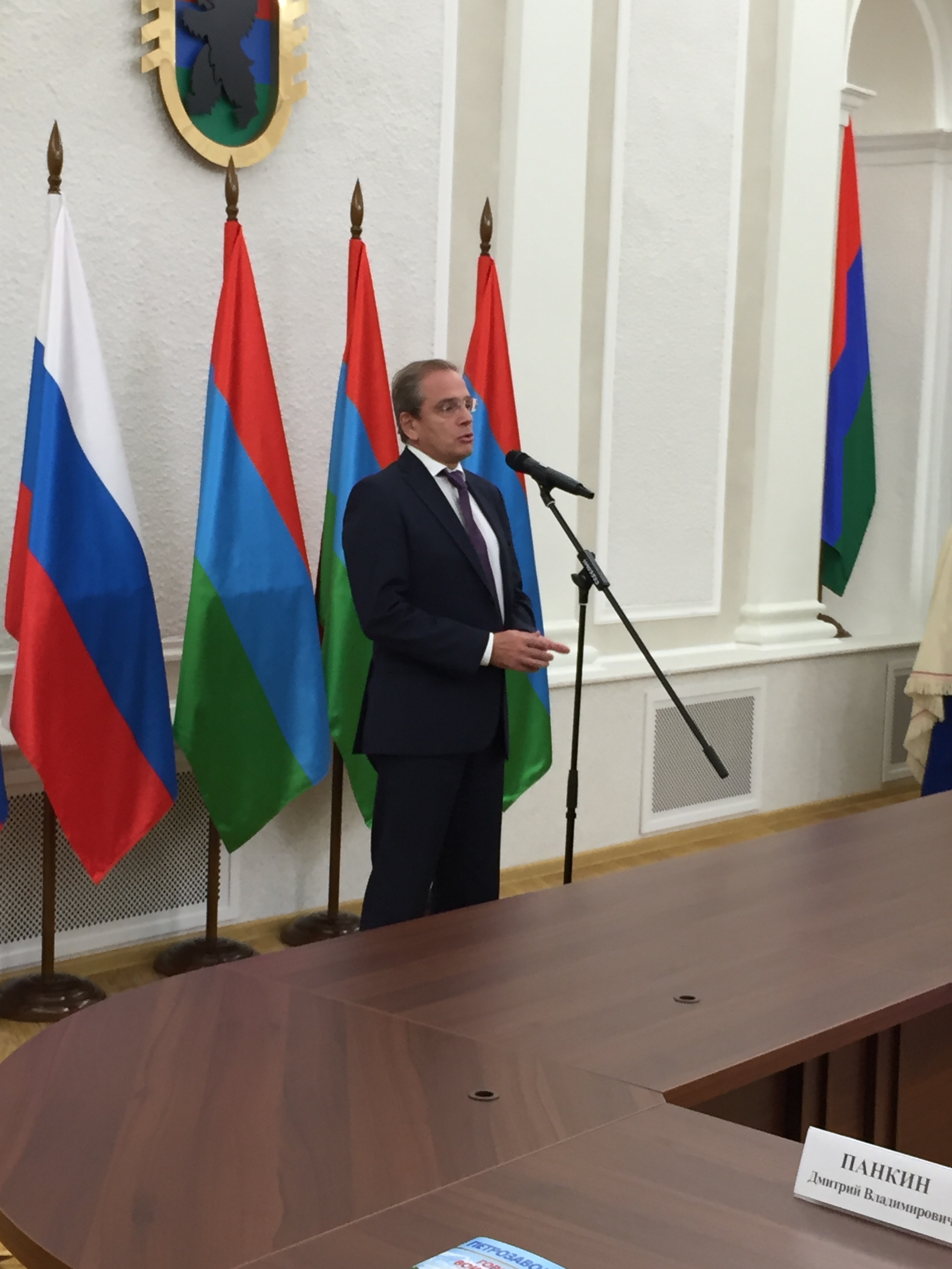 Сюжет ГТРК "Карелия" о подписании пакета соглашений, дающих старт строительству двух гидроэлектростанций, которые к 2020 году заработают в Кемском районе.
