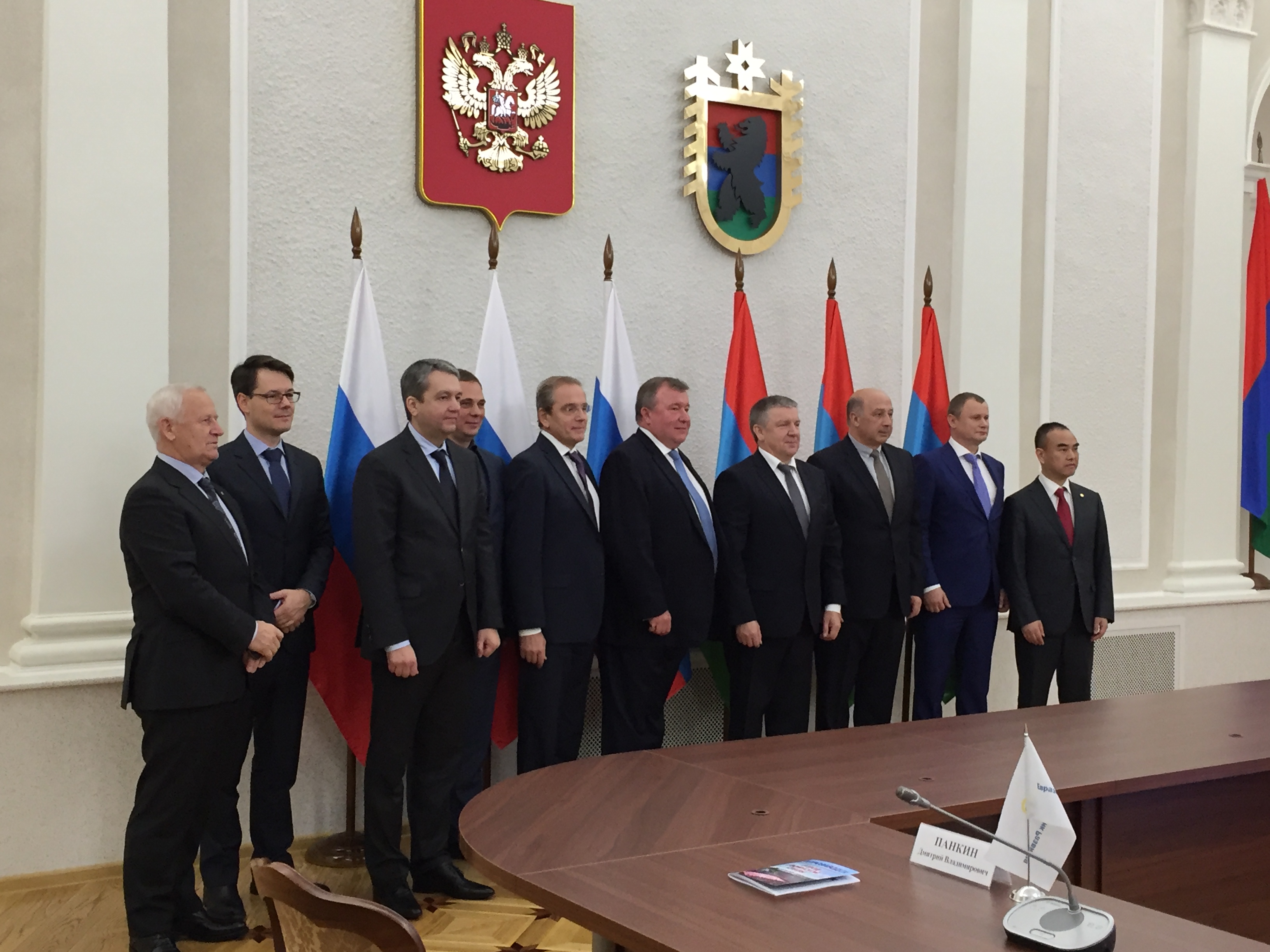 Сюжет ГТРК "Карелия" о подписании пакета соглашений, дающих старт строительству двух гидроэлектростанций, которые к 2020 году заработают в Кемском районе.